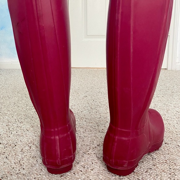 Matte Burgundy Tall Hunter Boots - Picture 4 of 4
